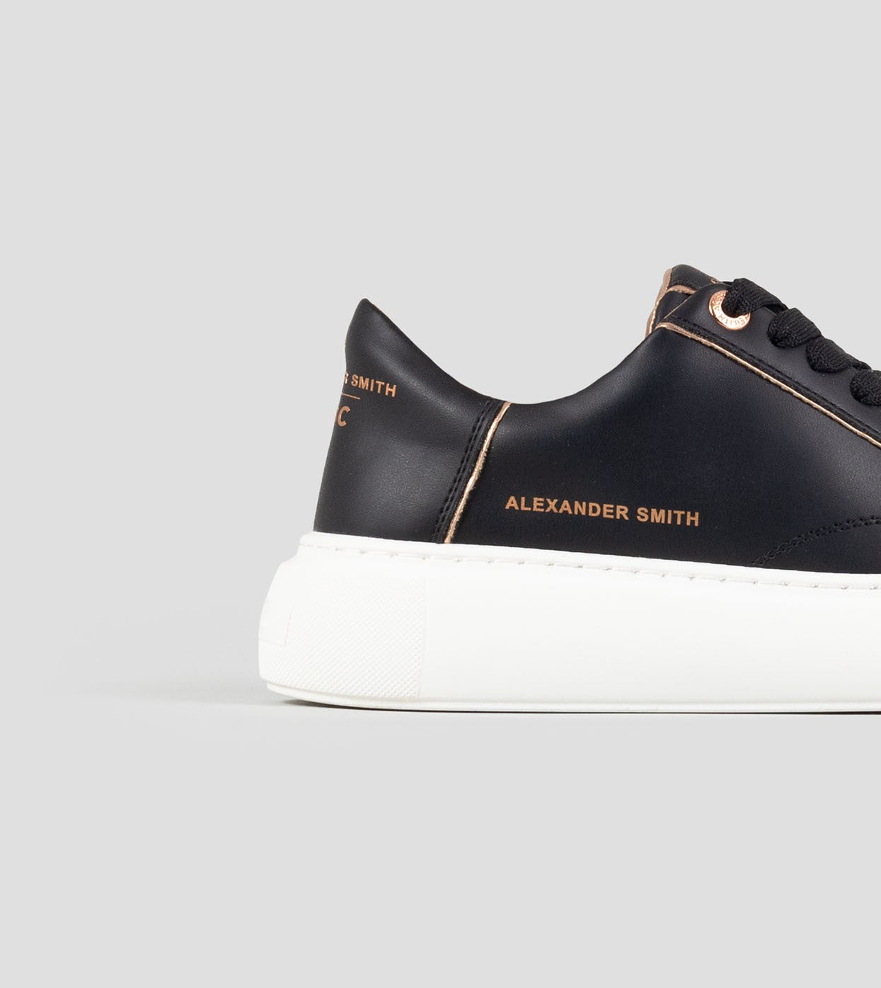 ECO-GREENWICH WOMAN BLACK COPPER