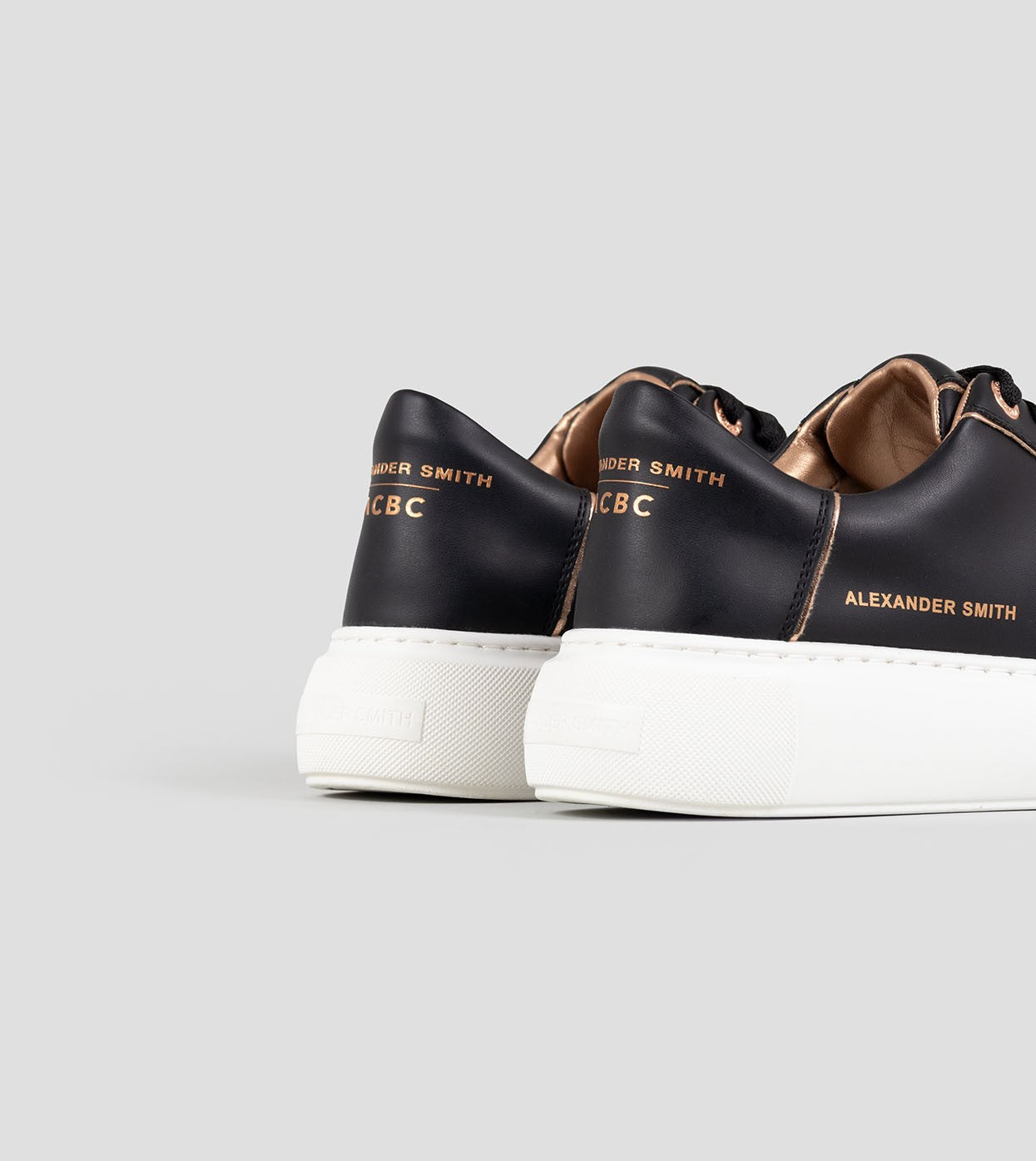 ECO-GREENWICH WOMAN BLACK COPPER