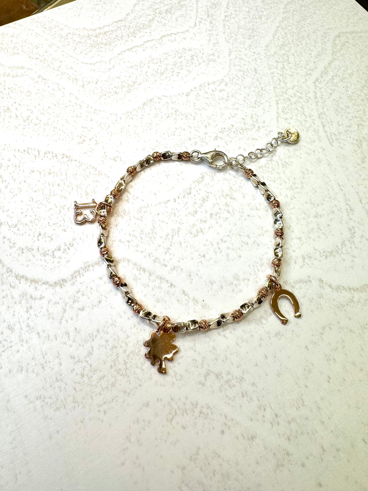 Bracciale in argento 925 con ciondoli placcati in oro rosa