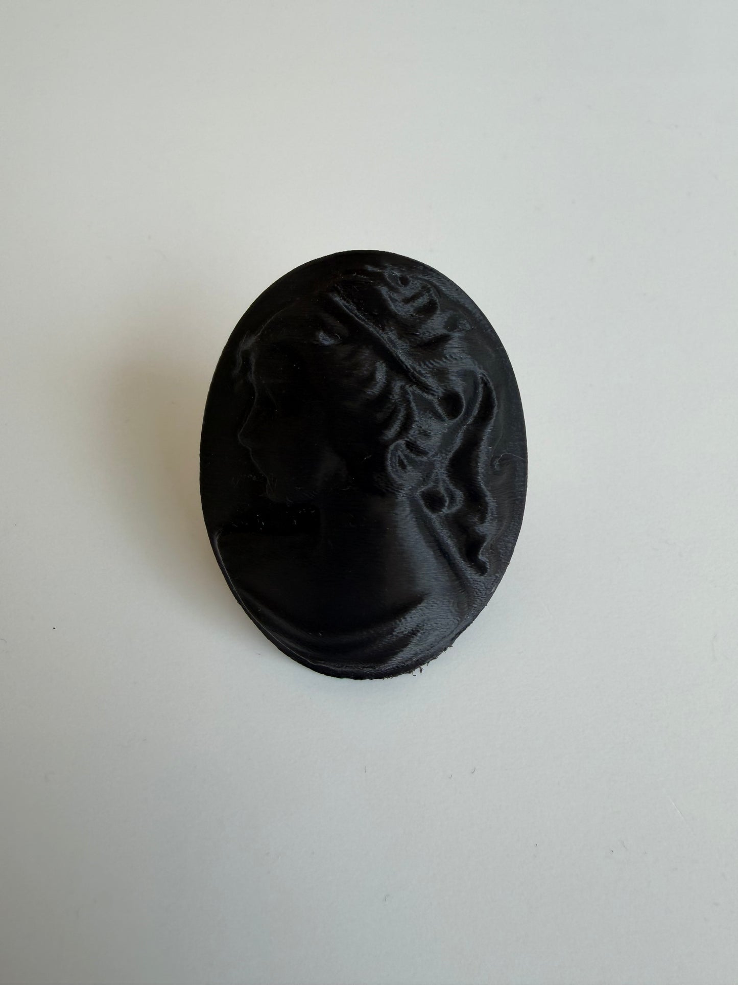 ANELLO CAMMEO IN RESINA REGOLABILE